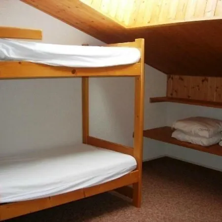 - 6 Pers, 37 M2, 2/1 Châtel